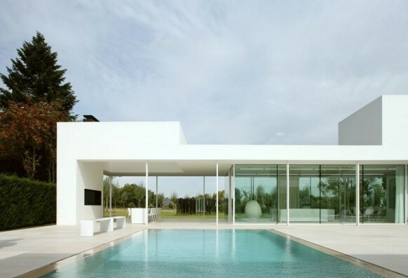 Hedendaagse Villa VH door Beel Achtergael Architecten hedendaags zwembad