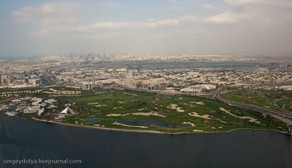 město Dubaj - rozšířeno k obzoru