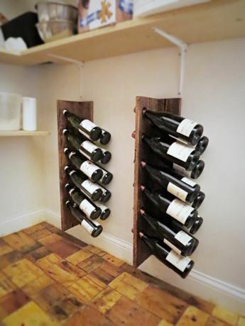 Einzigartige Weinaufbewahrung zum Aufhängen an der Wand
