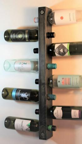 Handgefertigtes Weinregal mit Kapazität für acht Flaschen